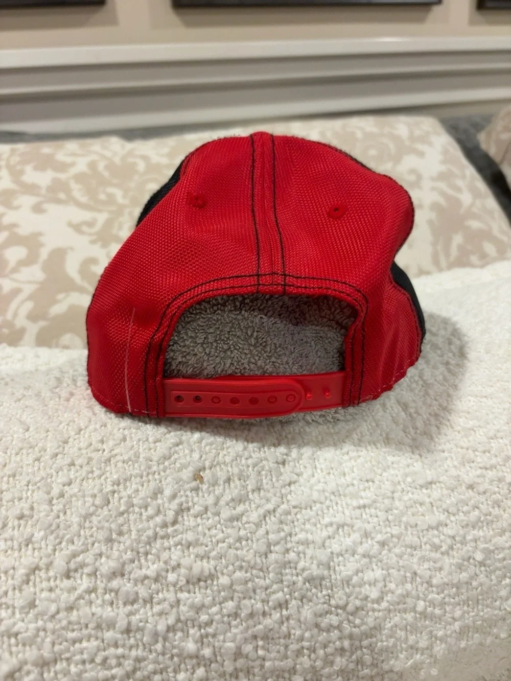 Marvel Deadpool Bioworld Red Black 3D Logo Adjustable Snapback Hat